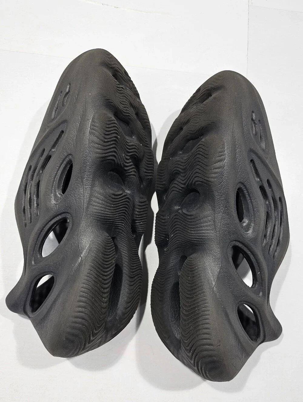 ADIDAS YEEZY FOAM RUNNET TODDLER KIDS BLACK COMFORT CASUAL SHOES SIZE 10K